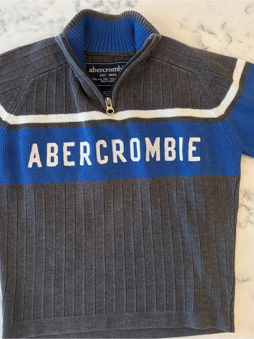 Vintage Abercrombie & Fitch Gray and Blue Quarter-Zip Ribbed Pullover
